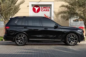 BMW X7 40 2022