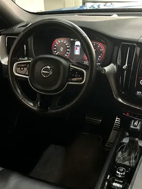 Volvo XC60 T5 2021