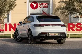 Porsche Macan 2025