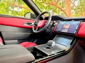 Land Rover Range Rover Velar 2025
