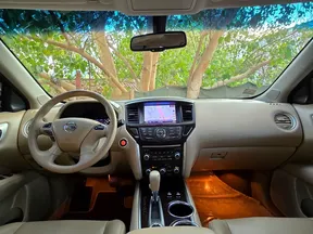 Nissan Pathfinder 2014