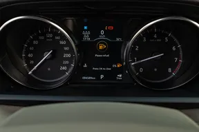 Land Rover Discovery 2019
