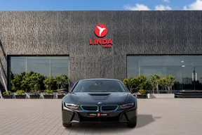 BMW i8 2016