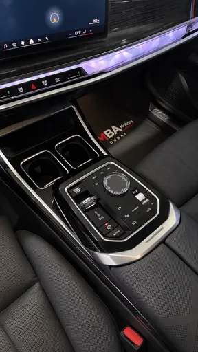 BMW 7 Series 740 2025