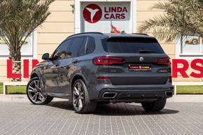 BMW X5 M50i 2023