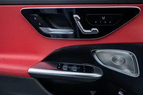 Mercedes-Benz C-Class 2025