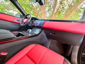 Land Rover Range Rover Velar 2025