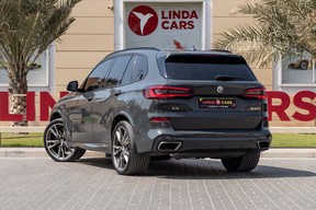 BMW X5 M50i 2023