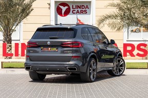 BMW X5 M50i 2023