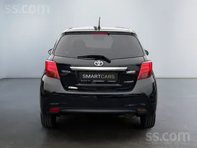 Toyota Yaris 2015