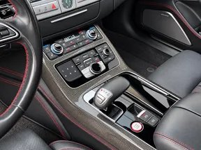 Audi S8 2015