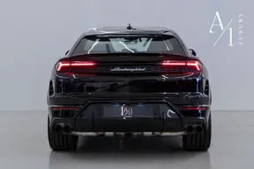 Lamborghini Urus 2025
