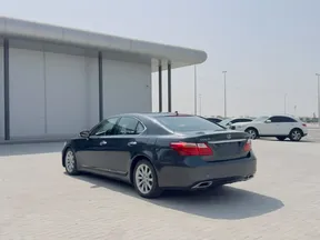 Lexus LS 460 2010