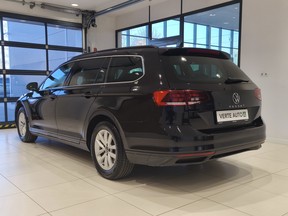 Volkswagen Passat 2021