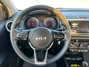 Kia Pegas 2023