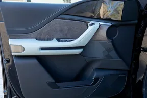 BYD Yangwang U8 2024