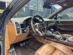 Porsche Cayenne 2019