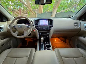 Nissan Pathfinder 2014