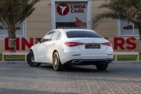 Mercedes-Benz C-Class 200 2025