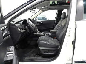 Mitsubishi Outlander / Airtek 2023