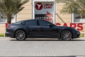 Porsche Panamera Turbo 2017