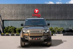 Land Rover Defender 110 2024