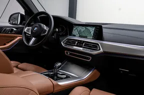 BMW X5 40 2023