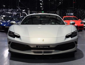 Ferrari 296 GTS 2024