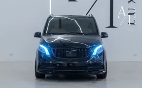 Mercedes-Benz V-Class 300 2025