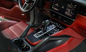 Porsche Cayenne 2022