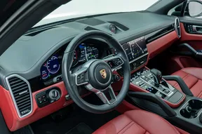 Porsche Cayenne 2023