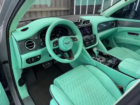 Bentley Bentayga 2021