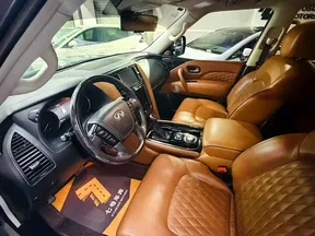 Infiniti QX80 2021