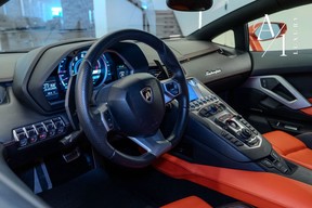 Lamborghini Aventador 2012