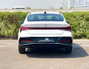 Hyundai Elantra / Avante 2025
