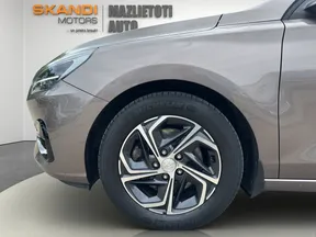 Hyundai i30 2021