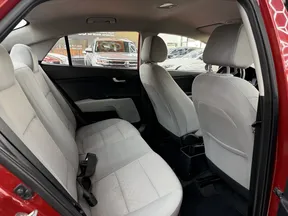 Kia Rio 2021