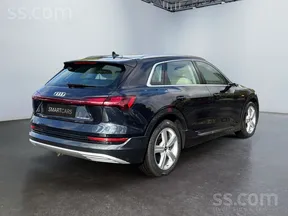Audi e-tron 2022