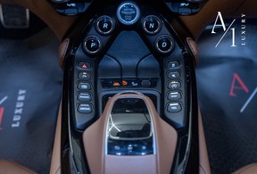 Aston Martin Vantage 2020