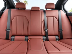 BMW 3 Series 320 2024