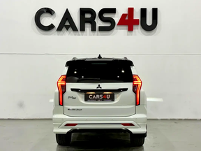 Mitsubishi Pajero Sport / Montero Sport / Shogun Sport 2023