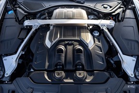 Bentley Continental GTC 2022