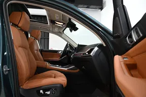 BMW X7 40 2025