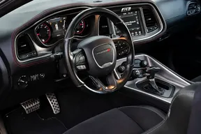 Dodge Challenger 2019