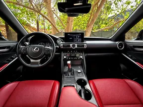 Lexus IS 300 2021