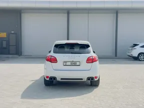 Porsche Cayenne S 2013