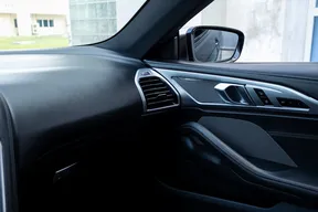 BMW 8 Series M850 2022