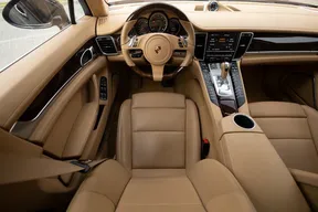 Porsche Panamera Turbo 2010