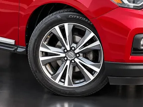 Nissan Pathfinder 2018
