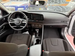 Hyundai Elantra / Avante 2023